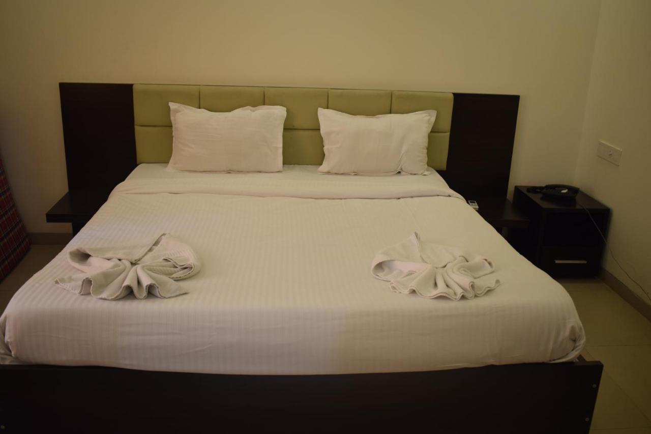 The Eternal Wave By Krish Retreat Apartment Calangute Luaran gambar
